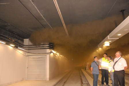 Egis - Tramway Noailles - Feu gare 2